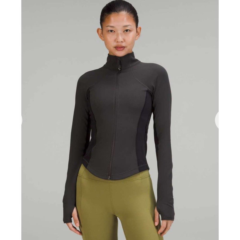 Lululemon throwback Throwback Shape Jacket size 8 Graphite Grey/Black